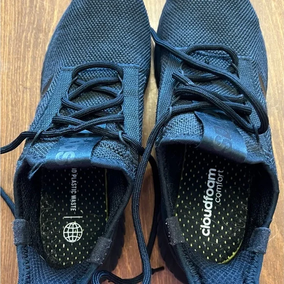 Adidas Kapitr 3.0 Men’s Running Shoes. Size 9. Black - Picture 9 of 9